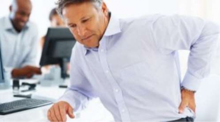 كيف تتقي مشاكل الظهر أثناء العمل؟