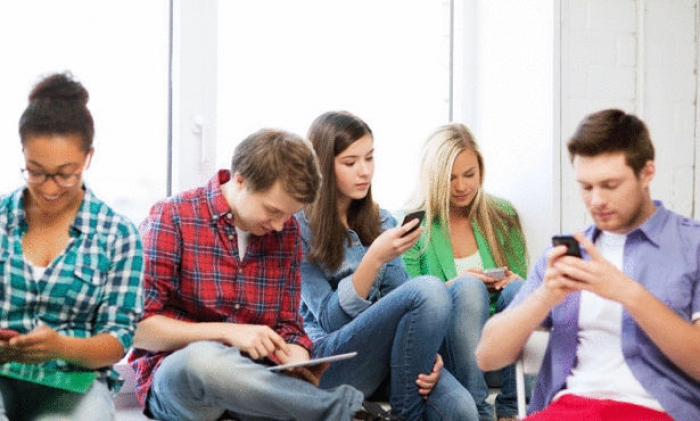 5 حيل لتتخلص من إدمان التكنولوجيا.. تعرف عليها !