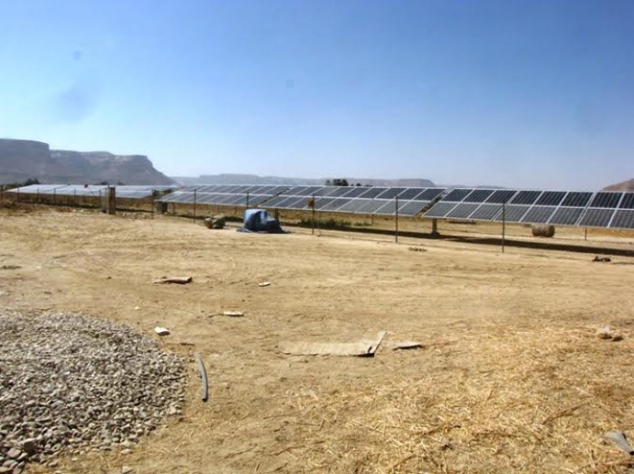 الواح الطاقة الشمسية المتحركة قفزة نوعية لخدمة مزارعي وادي حضرموت