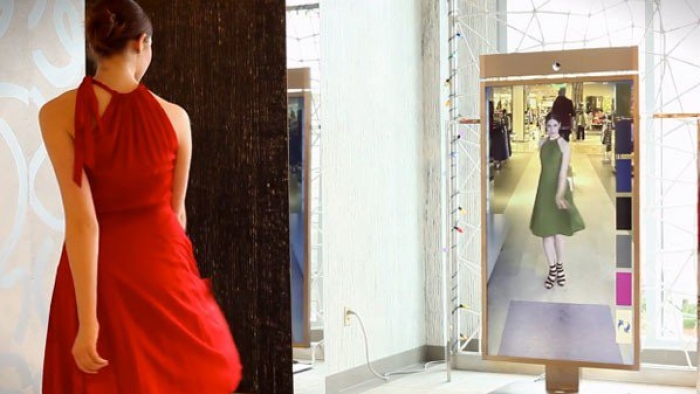 شاهدها بالصور والفيديو: المرايا الذكية تغزو المتاجر حول العالم قريبا !