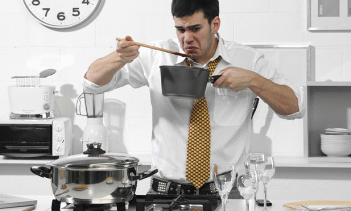 هذه الأطعمة بها سمٌّ قاتل!