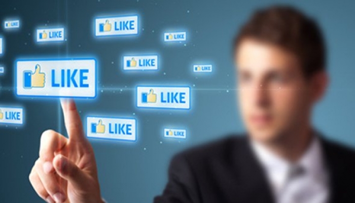 باحثون يطورون برنامجا لتحليل شخصية مستخدمي فيسبوك بدقة