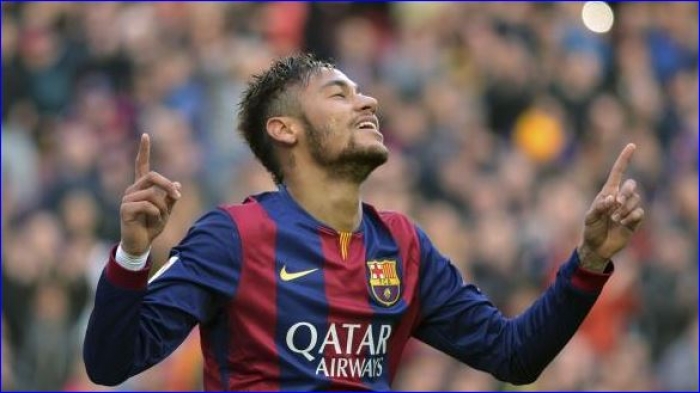 نيمار يتجاوز رقم مارادونا مع برشلونة
