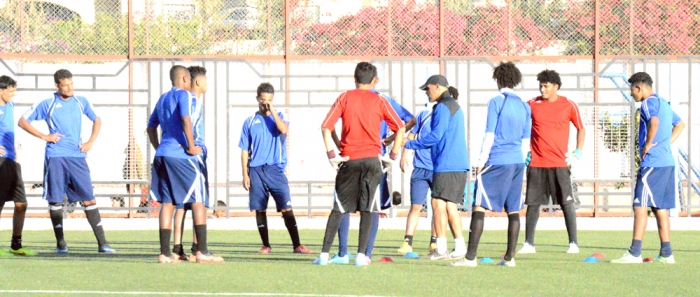 السنيني يجهز منتخب اليمن لمواجهة باكستان .. وياسر با صهــي يعود إلى القائمة