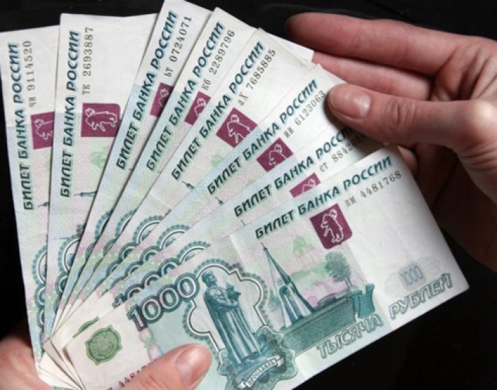 الروبل كلمة السر في تراجع صفقات الأندية الروسية
