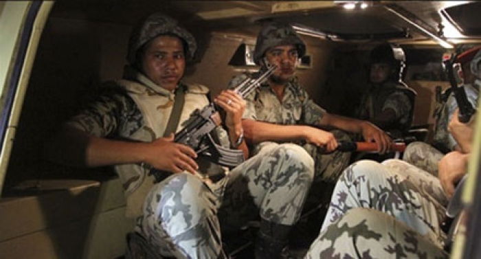 مسؤول عسكري: القوات البرية المصرية ستدخل اليمن بعد يومين