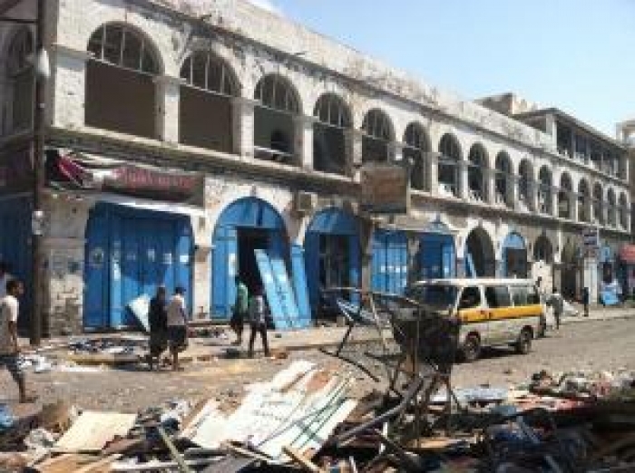 قائد اللواء31 بعدن: امكانيتنا موزعة على جبهات القتال.. ومعسكرنا تحت سيطرة المقاومة