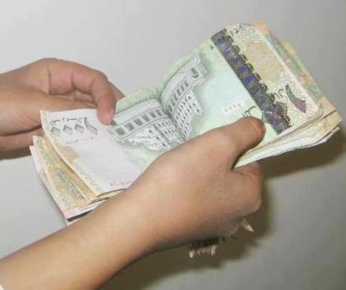 وزارة المالية تحدد موقفها من صرف اكرامية رمضان