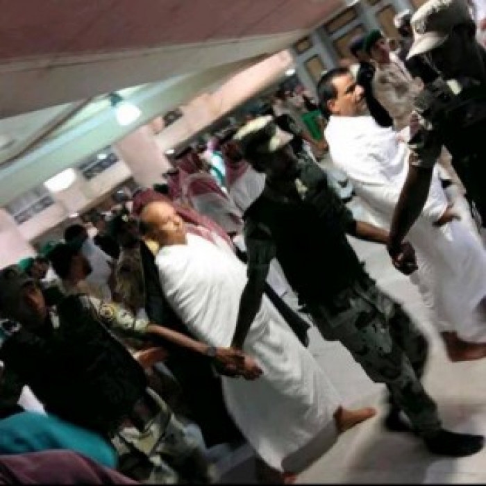 شاهد .. الرئيس هادي يغادر الرياض
