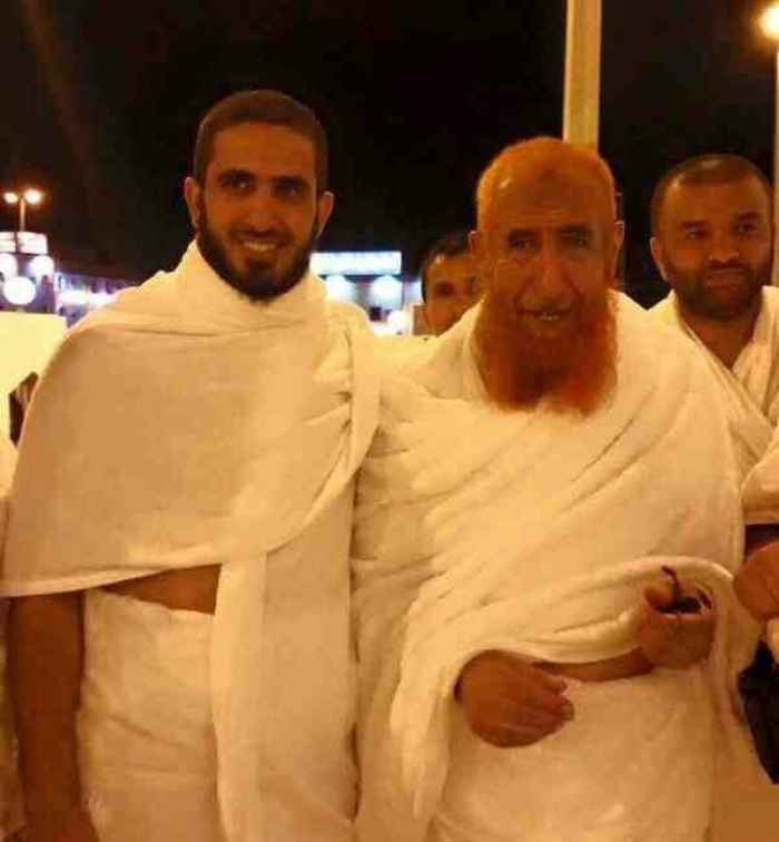 شاهد سيلفي .. الزنداني يعتمر