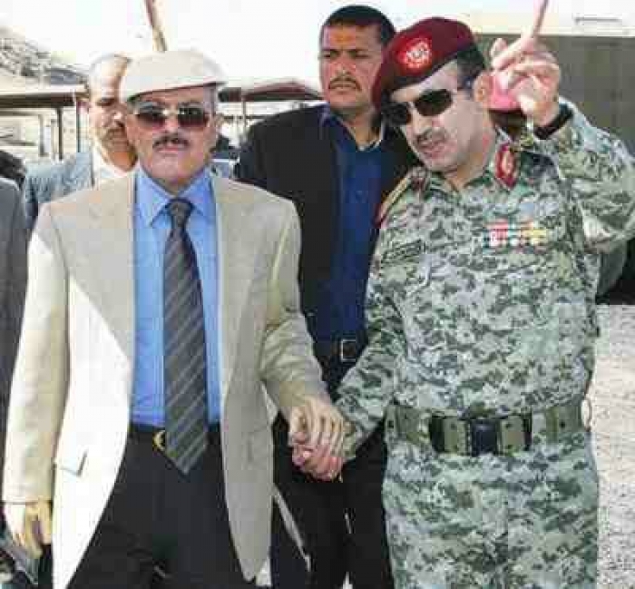 مخاوف من خطة جهنمية بين صالح ونجله للعودة إلى السلطة