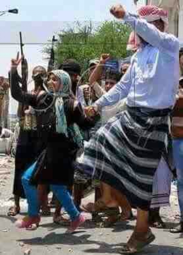 البيان رقم )1(  من تعز !!