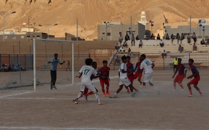 الاهلي يصعق الصاعقة