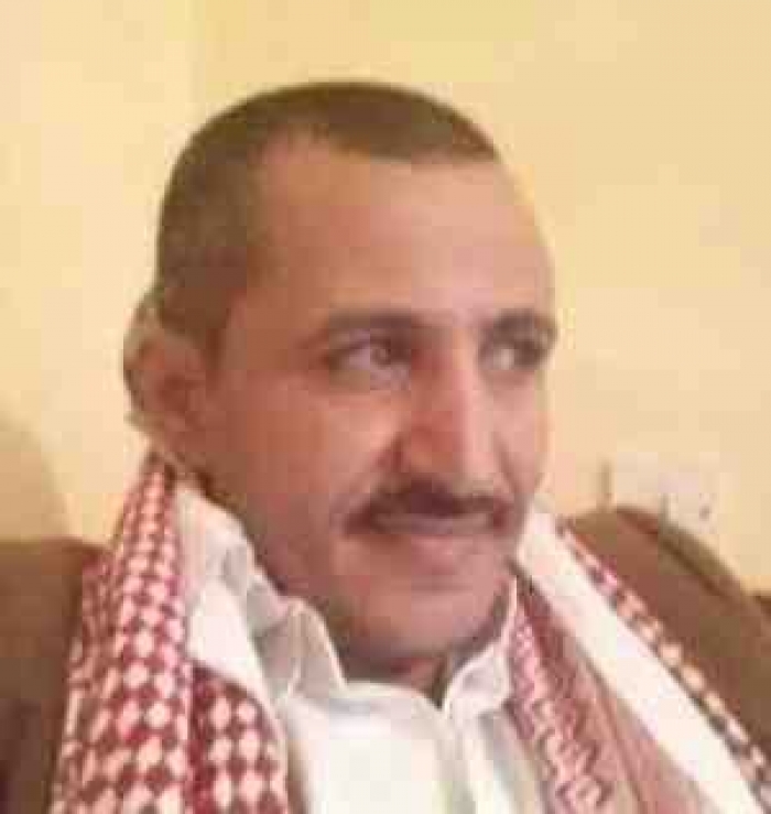 شيخ من حاشد ل حميد الاحمر: لو كانت اموالك مع عجوز حاشدية لجهزت جيشاً لفتح افريقيا