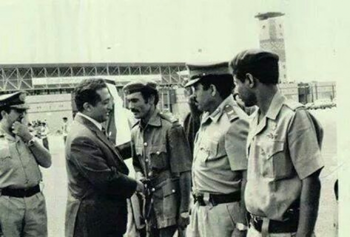 تقرير سري امريكي : صالح قتل الحمدي بمسدسه الشخصي .. وطعنه بالجنبية