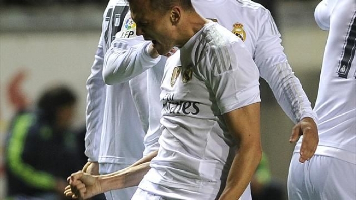 فضيحة جديدة: ريال مدريد “الهاوي” يشرك لاعباً موقوفاً أمام قادش !