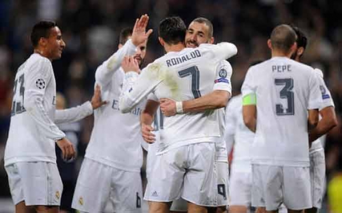دوري أبطال أوروبا في كرة القدم : ريال مدريد يفوز (8-0) ومانشستر يونايتد يودع المسابقة " تقرير شامل"
