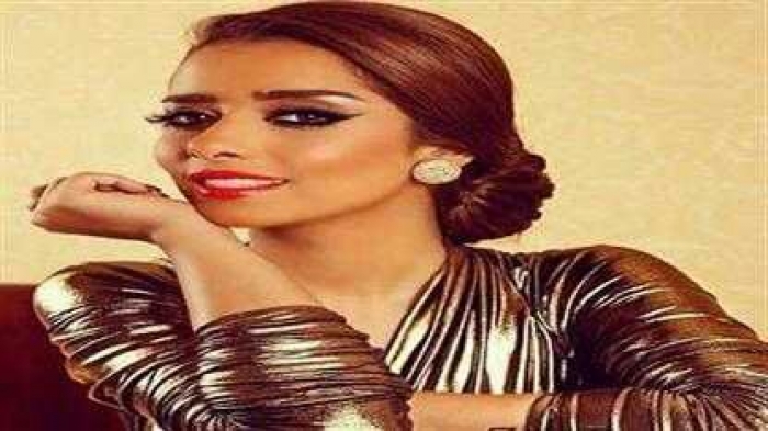 بالصورة : يمنية تفوز بلقب افضل مغنية في الشرق الاوسط