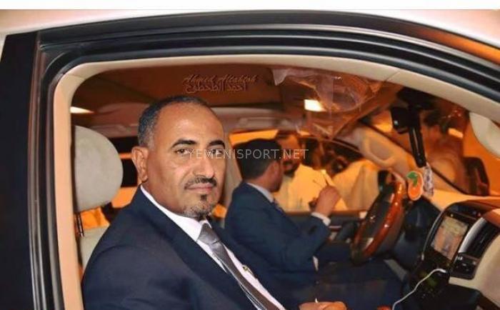 محافظ عدن يوجه لمرؤسيه السؤال الصعب .. اين صرفت الاموال ؟!