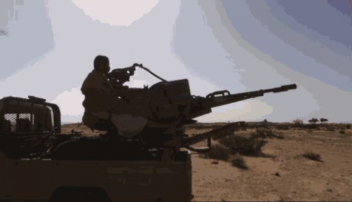 الجيش الوطني يسيطر على معسكر "اللبنات" وجبل "الأقشع" في الجوف ويقترب من مركز المحافظة