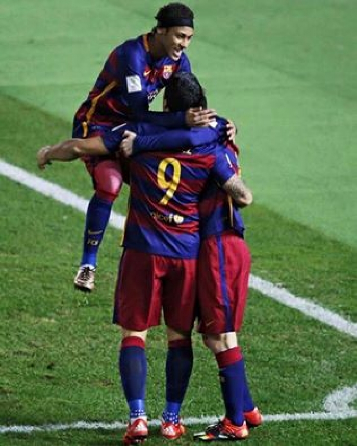 برشلونة يتوج بطلاً لكأس العالم