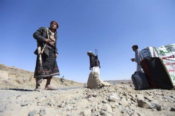 المقاومة الشعبية تستعيد السيطرة على ثلاثة مواقع في البيضاء