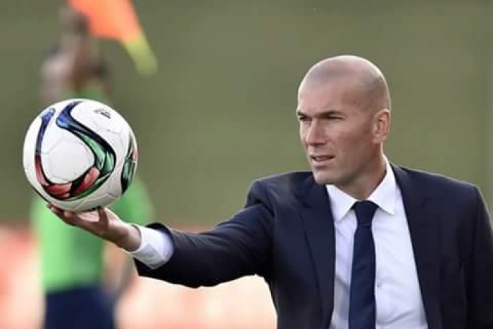 الاسطورة زيدان مدربا لريال مدريد