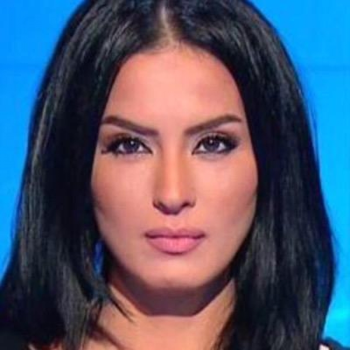 هذا ما كتبه مذيعة الجزيرة حسينة اوشان عن حصار تعز ..صورة
