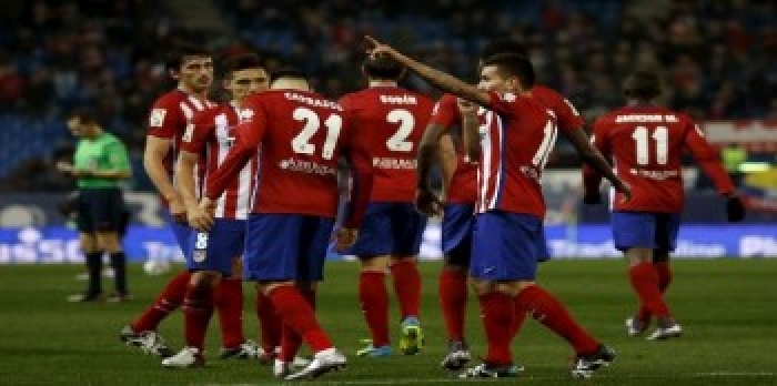 أتلتيكو مدريد يتمسك بالصدارة بفوز كبير على لاس بالماس