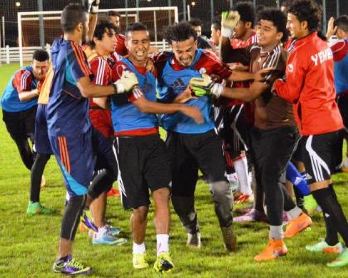 منتخب اليمن عالق في قطر .. واتحاد العيسي يفاوض ختام للأول