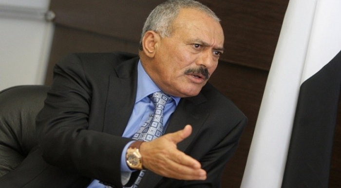 قناة روسية تتساءل.. هل يرفع صالح الراية البيضاء ويستسلم؟