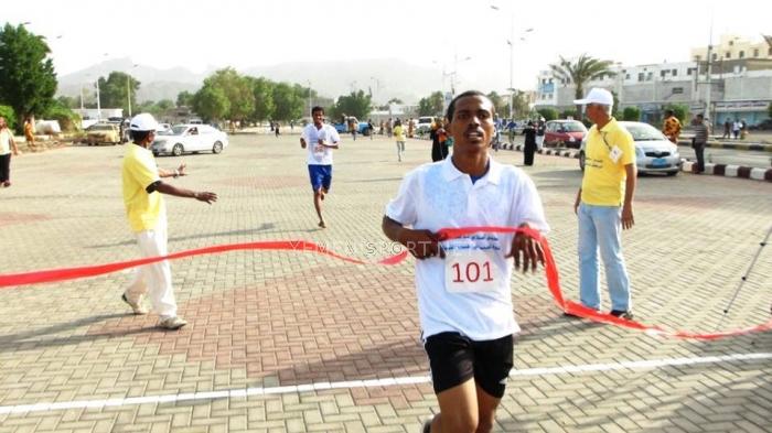 عدن تقــاوم الارهاب بالرياضة .. شاهد الصور