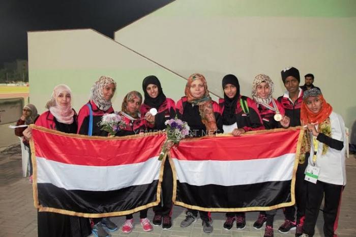 شاهد بالصور : هذا ما حققته فتيات اليمن في الشارقة الاماراتية  ؟!