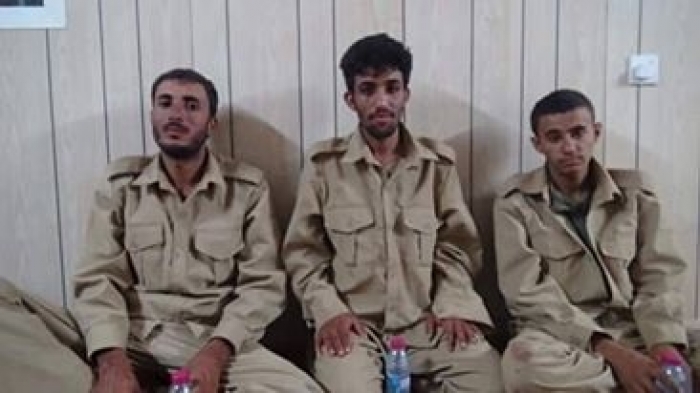 اسرى حوثيين في قبضة المقاومة الشعبية بمديؤية ميدي (صورة)
