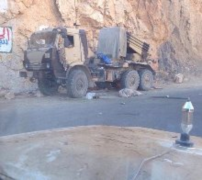 الجيش يخوض معارك شرسة عند خط النار الأخير في أطول سلسلة جبلية تحيط العاصمة صنعاء "تفاصيل"