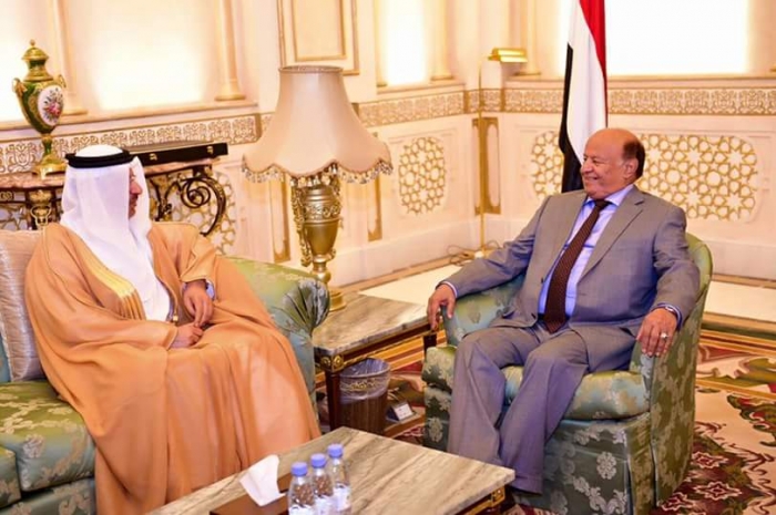 رئيس الجمهورية يستقبل السفير الإماراتي لدى اليمن