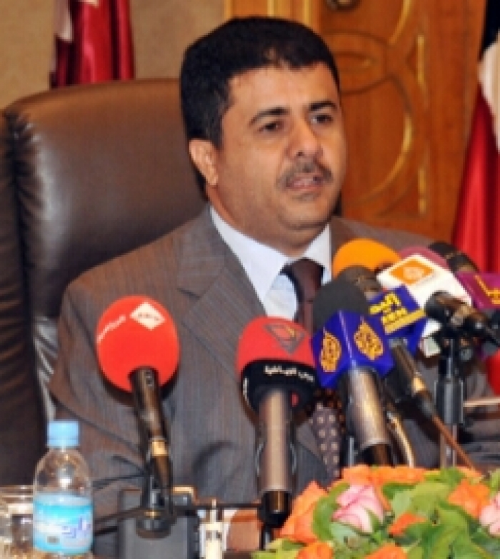 ( الرئيس) احمد العيسي : قرارات الرئيس هادي صائبة في طريق وحدة الصف الوطني ، واستعادة مؤسسات الدولة