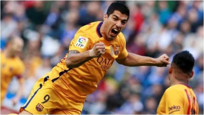 سواريز يُعادل البرازيلي رونالدو مع برشلونة