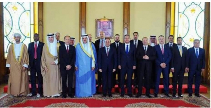 وزير الشباب والرياضة نايف البكري يلتقي بالرئيس المصري