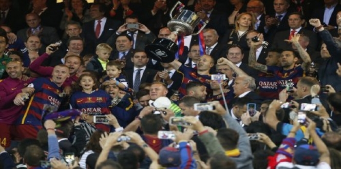 برشلونة يهزم إشبيلية ويحتفظ بلقب كأس ملك إسبانيا