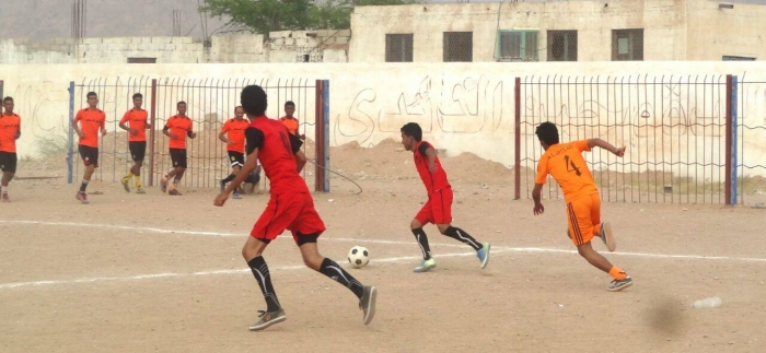 برعاية الشيخ العيسي والوكيل شفيع العبد : تكريم اسرة الشهيد محمد جازع في ذكرى استشهاده الاولى