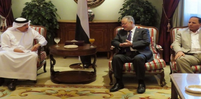 بعد التسريبات المتضارية "المخلافي" يكشف مايدور وراء الكواليس في الكويت.. ويقول: هذا ماتسعى إليه جماعة الحوثي وصالح!