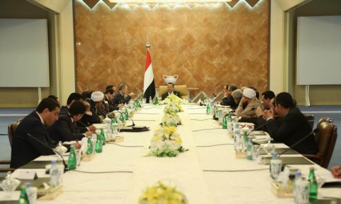 الحكومة الشرعية تعود لعدن خلال ثلاثة أيام لمباشرة مهامها