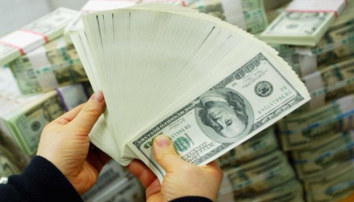 لمن يسأل عن سعر الدولار في التعاملات المصرفية اليوم بصنعاء (آخر أسعار الصرف)