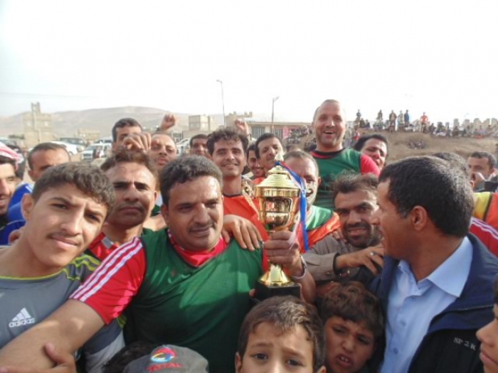 قدامى عمران يحرزون كأس المرحوم  الماخذي