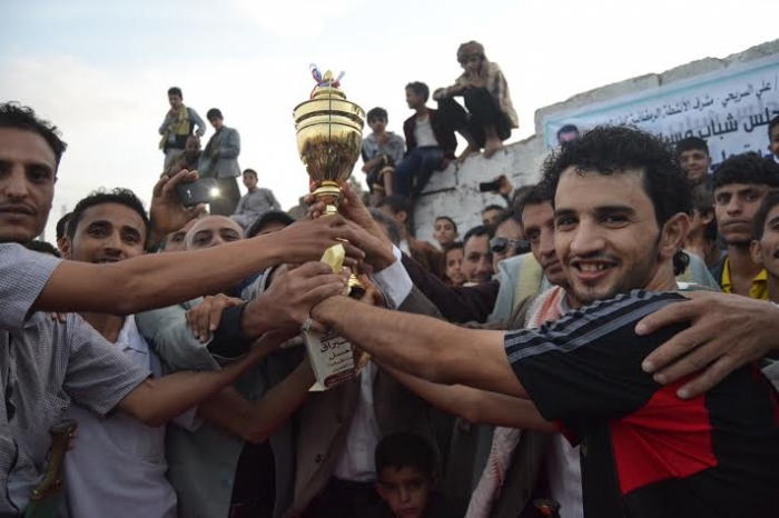 نجوم المنتخب الوطني يفوزون على نجوم مسيك ويتوجون بلقب الشهيدين شانع والقليسي