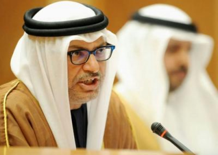 أنور قرقاش يقدم الحل الشافي للأزمة اليمنية بعد تفكير عميق فما هو!