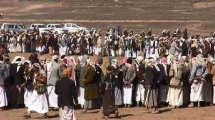 قبائل صنعاء توجه صفعة قوية للانقلابيين.. وقيادات حوثية ترسل وساطات للجيش والمقاومة