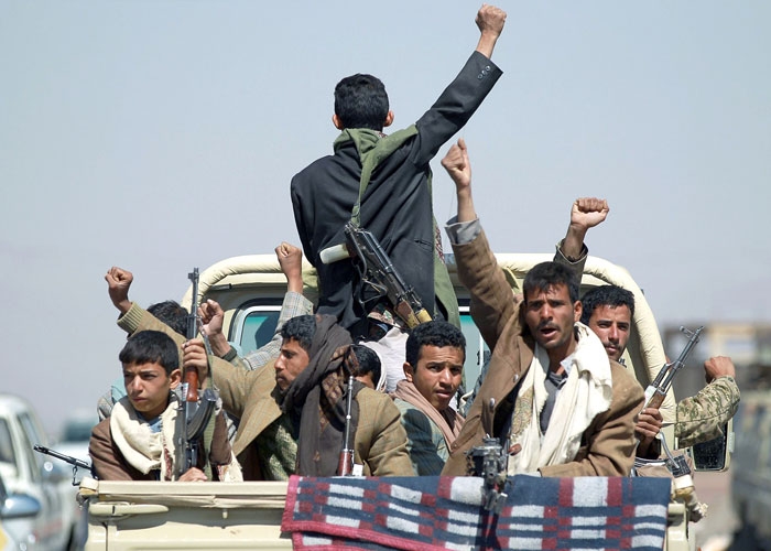 كيف رد الحوثيون في صنعاء على دخول الجيش والمقاومة إلى " الصراري " في تعز