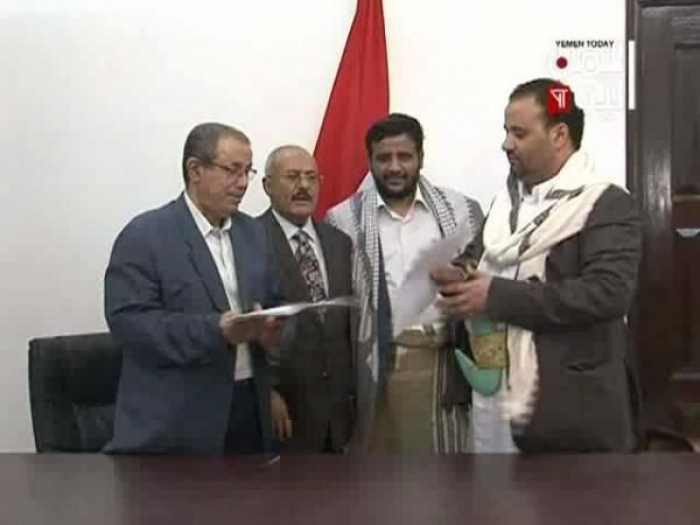 الكشف عن خفايا وكواليس اتفاق تشكيل مجلس سياسي بين الحوثيين وصالح